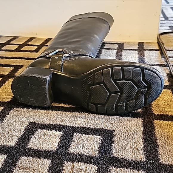 Prada boots - Picture 4 of 4